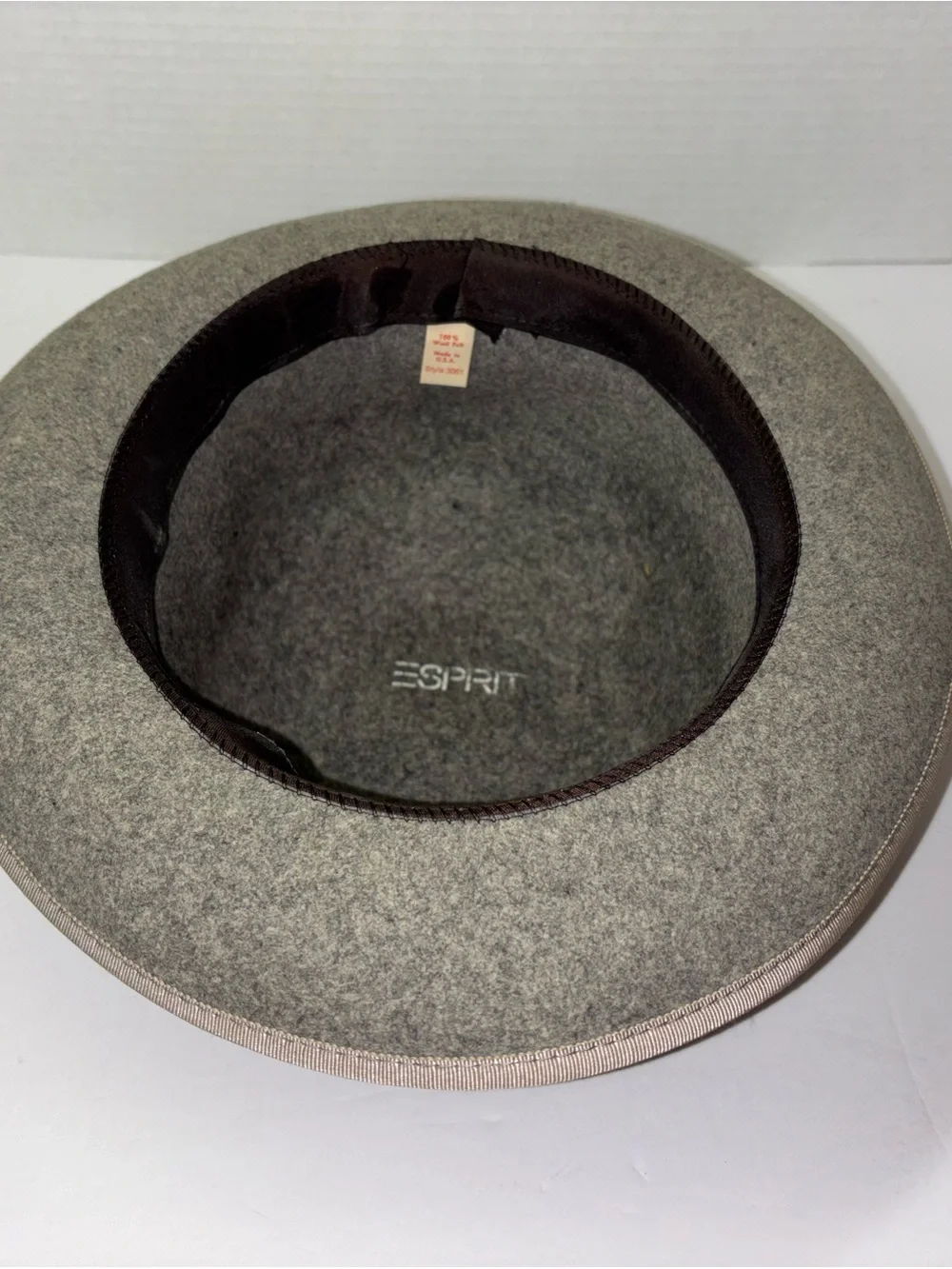Esprit Grey Felt Bowler Hat with Grosgrain Trim Vintage 1980’s Back to College